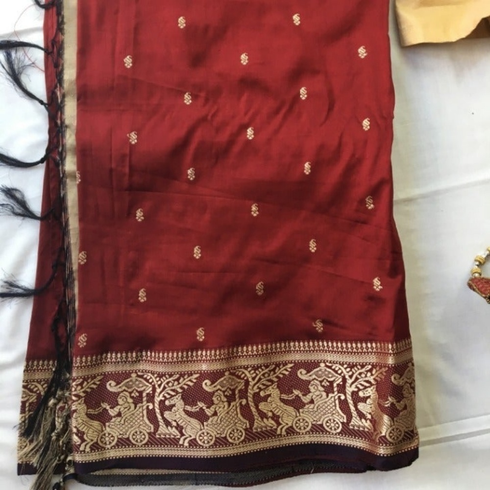 2 pc New Maroon intricate embroidered Sari